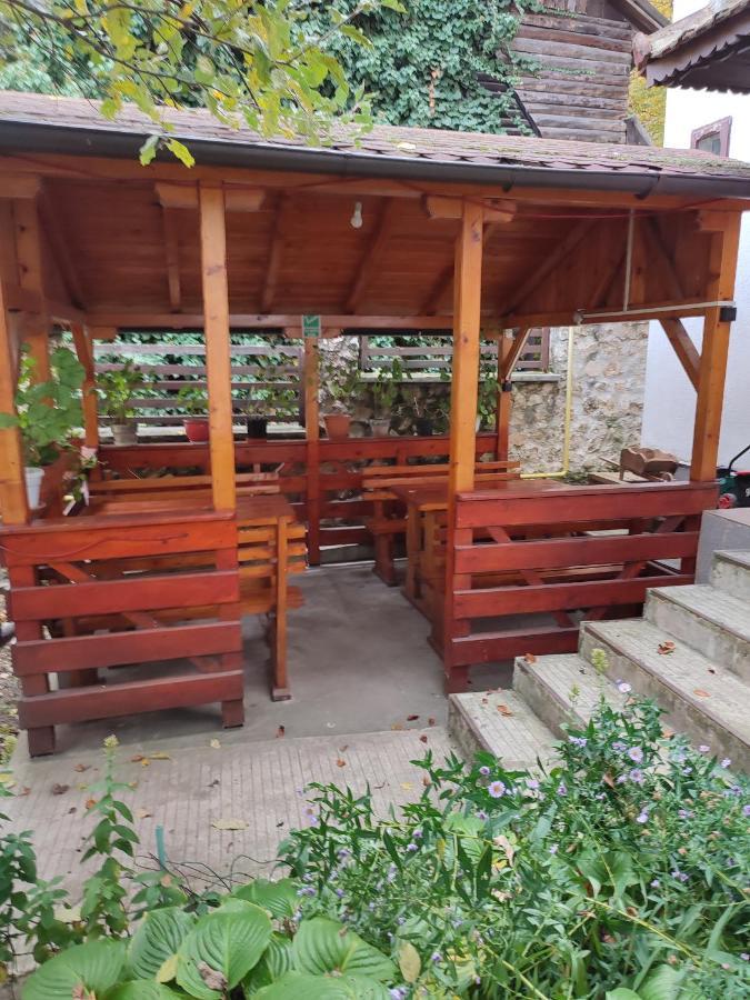 Vila Brazilor Caciulata Eksteriør bilde